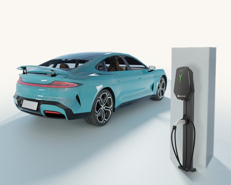 Diverse spine di ricarica per veicoli elettrici