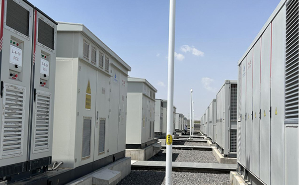 Impianto solare commerciale da 1 MW in Thailandia