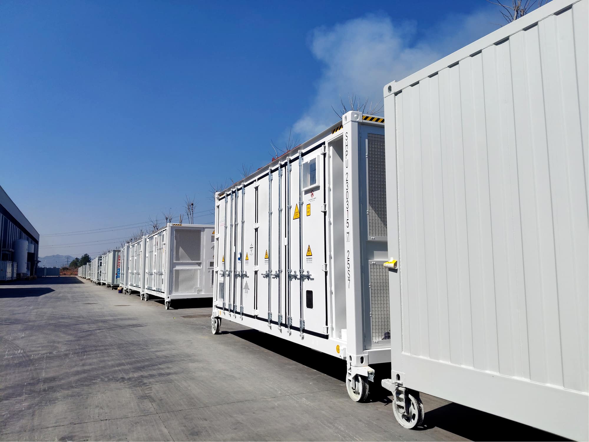 Envision presenta un sistema di accumulo di energia a batteria (BESS) da 12,5 MWh e avvia la produzione di celle da 790 Ah.